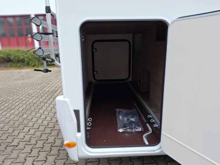 Fahrzeugbild Carado V V337 pro+, Fiat, Safety ACC, Digital Paket #9