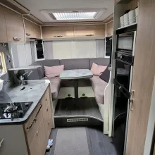 Fahrzeugbild Frankia F-Line I 680 PLUS Hubstützenanlage #2