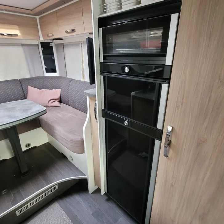 Fahrzeugbild Frankia F-Line I 680 PLUS Hubstützenanlage #3