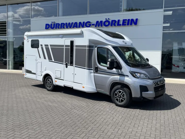 Fahrzeugbild Carado T 328 #1
