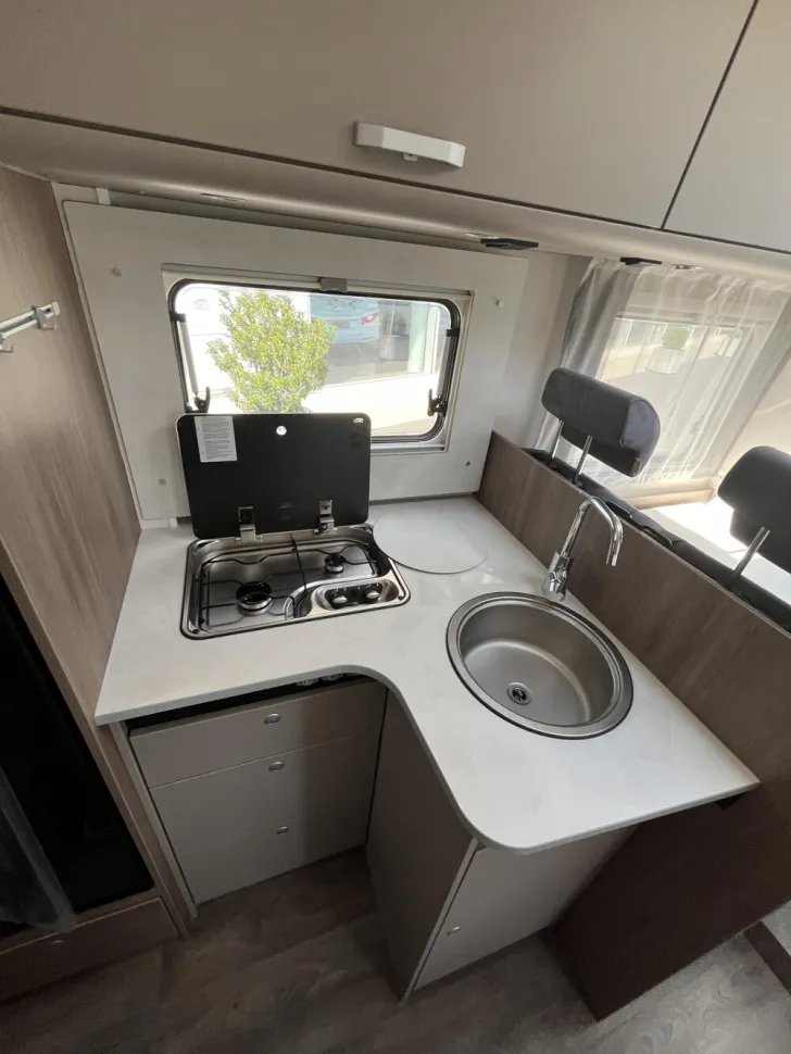 Fahrzeugbild Carado T 328 #7