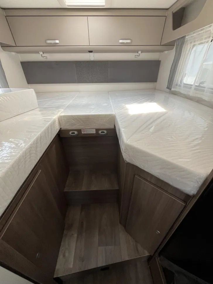 Fahrzeugbild Carado T 328 #8