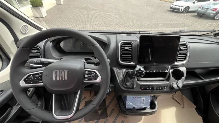 Fahrzeugbild Carado T 328 #16