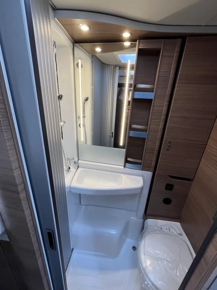 Fahrzeugbild Knaus Van TI VW VANSATION 640 MEG Navi|Kamera|Markise #12