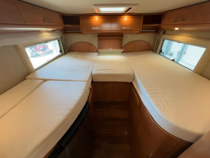 Fahrzeugbild Carthago C Tourer I 143 LE Autom./Einzelbetten/Heckgarage #12