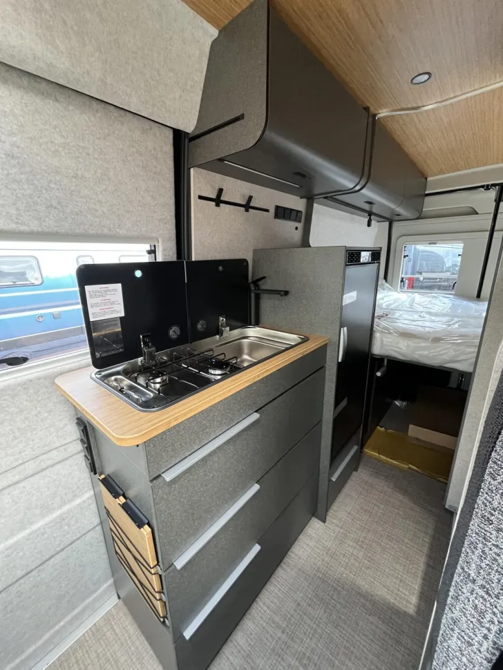 Fahrzeugbild Hymer Camper Van Camper Van Redwood 600 #9