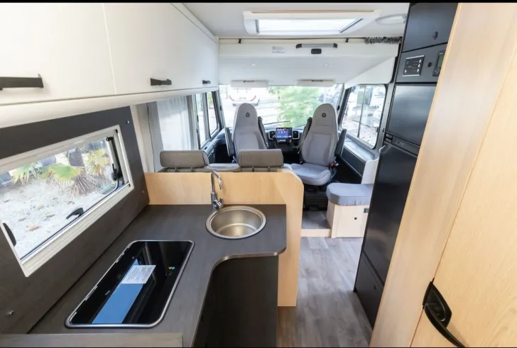 Fahrzeugbild Sunlight I 67S Adventure Edition absoluter Neuwagenzustand #6