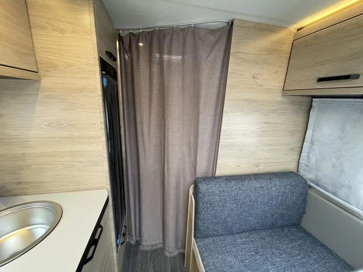 Fahrzeugbild Weinsberg CaraOne 550 QDK, Etagenbett, 2026 #37