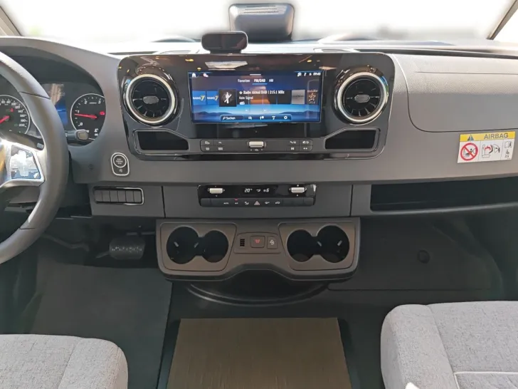 Fahrzeugbild Carthago C2-tourer I 145 RB LE comfort Mercedes #9
