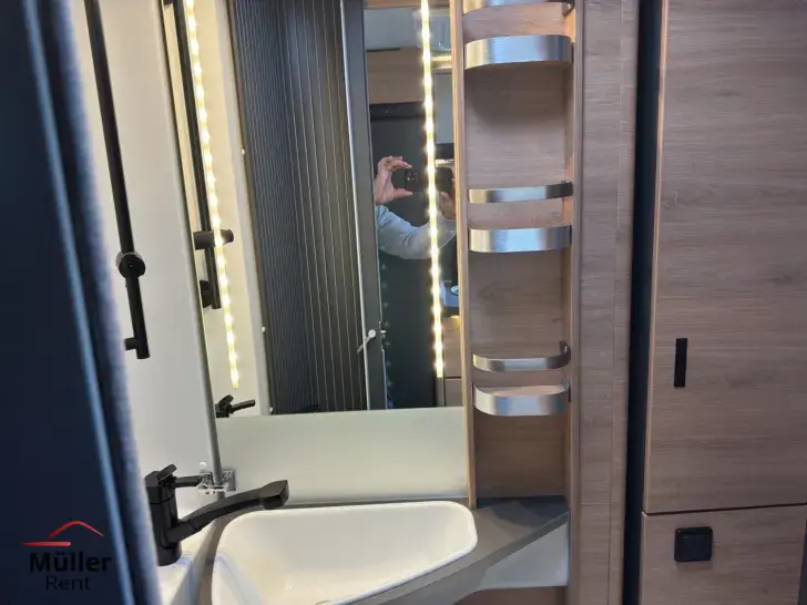 Fahrzeugbild Knaus L!VE TI PLATINUM SELECTION 650 MEG Automatik #14