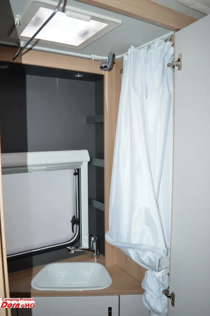 Fahrzeugbild Knaus Sport 500 QDK Kühlschrank 177l #16