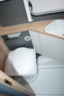 Fahrzeugbild Knaus Sport 500 QDK Kühlschrank 177l #18