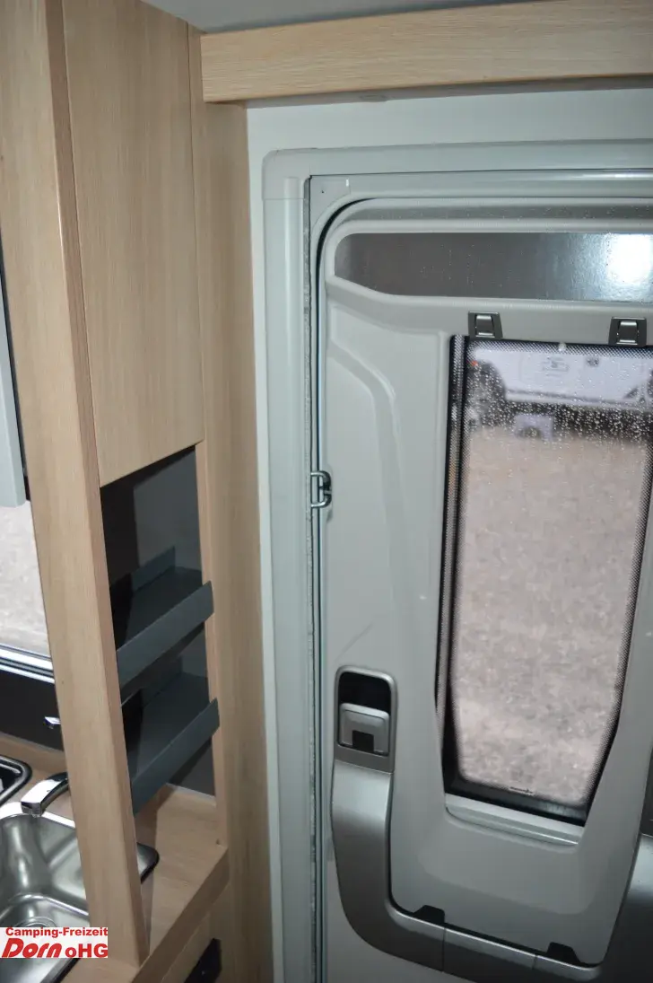Fahrzeugbild Knaus Sport 500 QDK Kühlschrank 177l #21