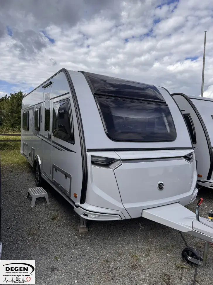 Fahrzeugbild Knaus Südwind 540 UE Black Selection Mobilanlage 12V, City-Wasseran #1