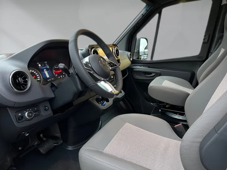 Fahrzeugbild Carthago chic c-line T 4.9 LE Next Evolution (329) #10