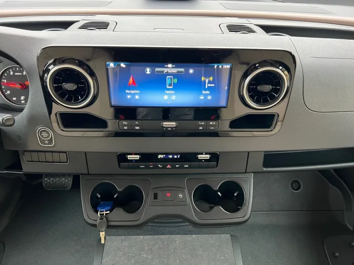 Fahrzeugbild Carthago chic c-line I 4.9 LE Next Evolution (313) #12