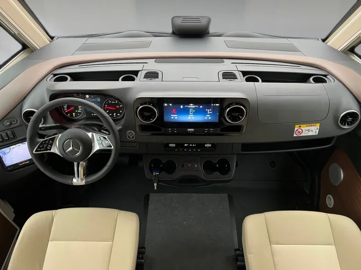 Fahrzeugbild Carthago chic c-line I 4.9 LE Next Evolution (313) #13