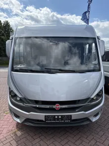 Fahrzeugbild Bürstner Ixeo I 727 G #1