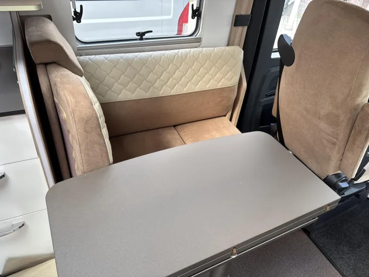 Fahrzeugbild Bürstner Ixeo I 727 G #17