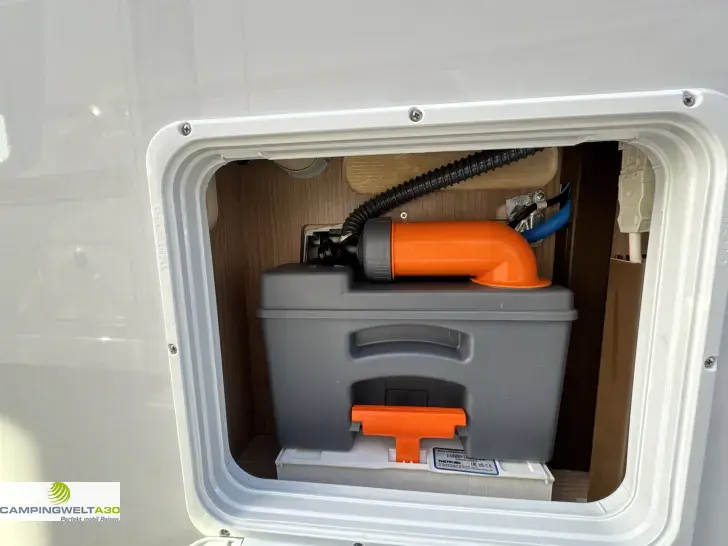 Fahrzeugbild Malibu I 430 KB-LE comfort 4.2*KLIMA+SOLAR GRATIS* #9