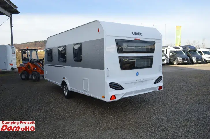 Fahrzeugbild Knaus Sport 500 QDK Kühlschrank 177l #4