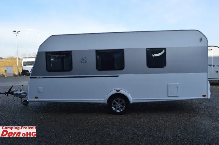 Fahrzeugbild Knaus Sport 500 QDK Kühlschrank 177l #5