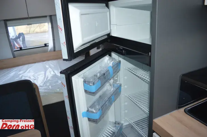 Fahrzeugbild Knaus Sport 500 QDK Kühlschrank 177l #14