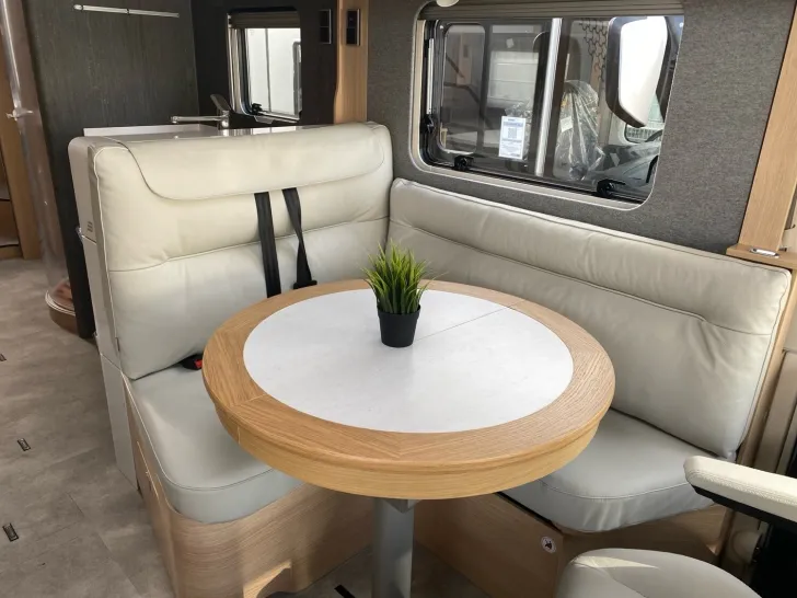 Fahrzeugbild Hymer B-Klasse ML I BlackLine 890 Sie sparen  19044,- #11
