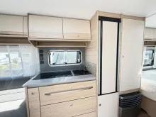 Fahrzeugbild Fendt Bianco Selection 515 SG/2000kg/TV-Hal/Bettauszug #8