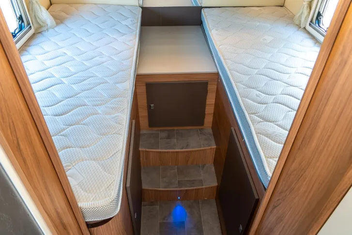 Fahrzeugbild Ahorn Camp Alaska TE Hubstützen*Luftf*2xKlima*SAT*Solar*AHK #15