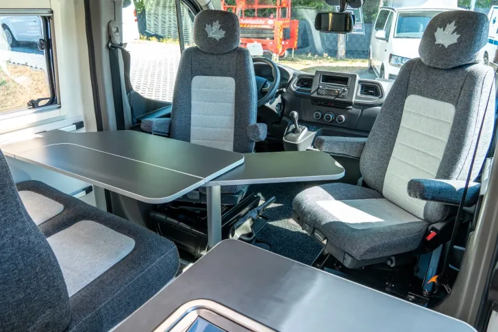Fahrzeugbild Ahorn Camp Van 550 *Automatik*Markise*Kamera* #13