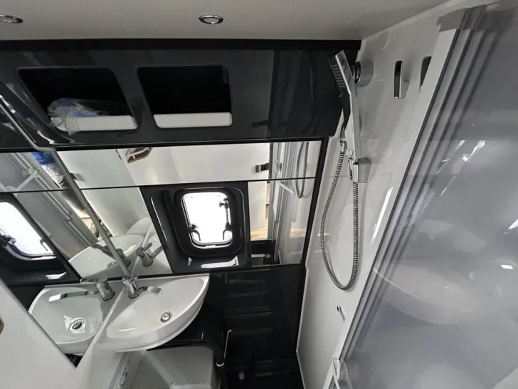 Fahrzeugbild Hobby Prestige Van First-Edition 640 ET #14