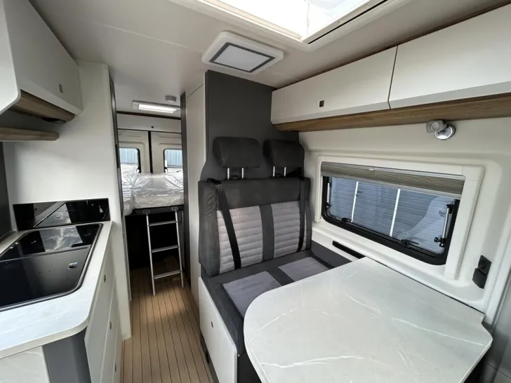 Fahrzeugbild Hobby Prestige Van First-Edition 640 ET #18