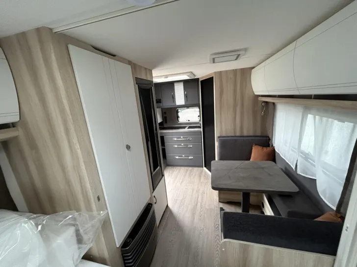Fahrzeugbild Hobby De Luxe 460 SL #10