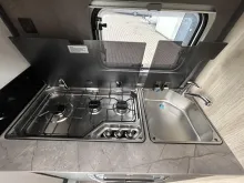 Fahrzeugbild Hobby De Luxe 460 SL #13