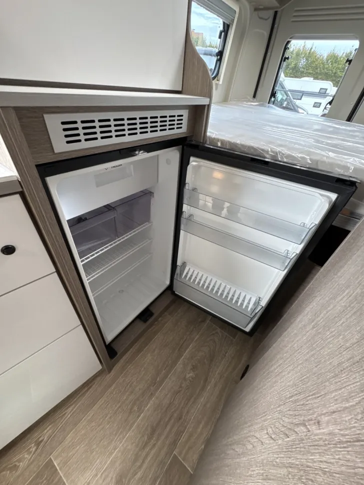 Fahrzeugbild Pössl D-Line 2WIN Plus Citroen 140 PS #12