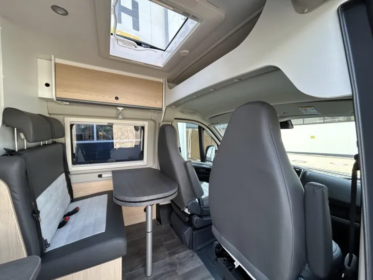 Fahrzeugbild Sunlight Camper Van Cliff 600 Adventure Edition #7