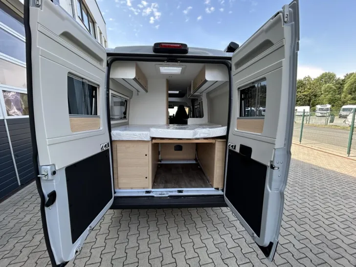 Fahrzeugbild Sunlight Camper Van Cliff 600 Adventure Edition #16