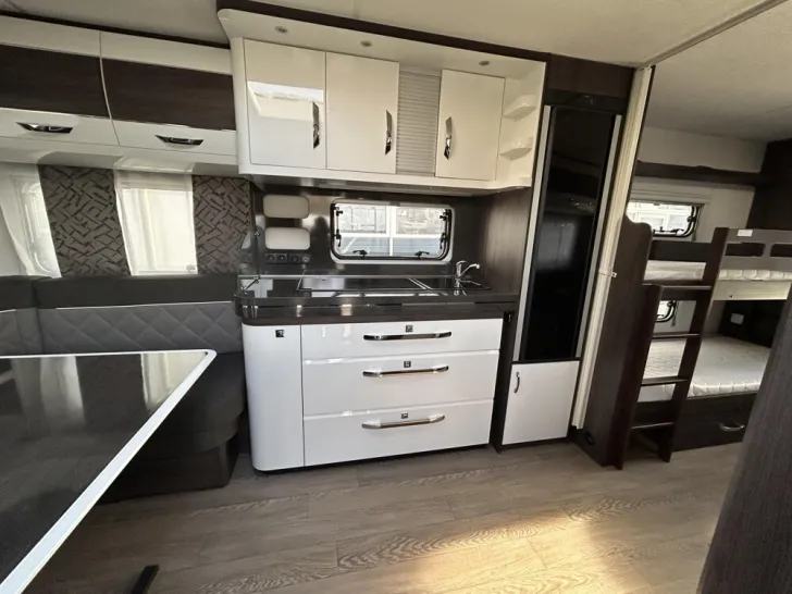 Fahrzeugbild Hobby Prestige 720 UKFe #8