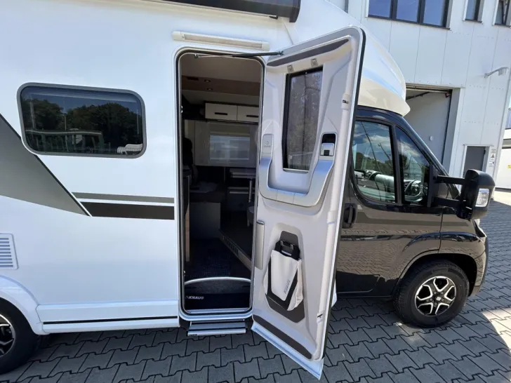 Fahrzeugbild Knaus L!VE WAVE PLATINUM SELECTION 650 MEG #6