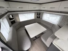 Fahrzeugbild Hobby Excellent 560 CFe #7