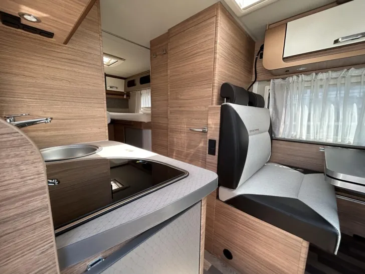Fahrzeugbild Weinsberg CaraCompact EDITION PEPPER 600 MEG #8