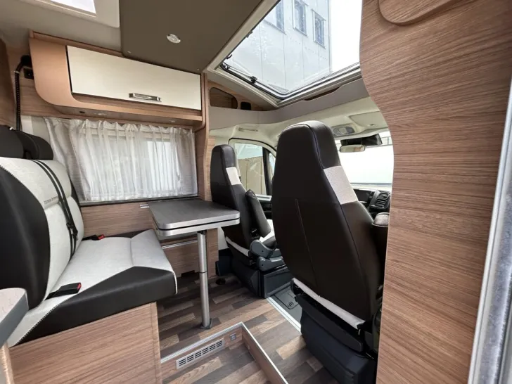 Fahrzeugbild Weinsberg CaraCompact EDITION PEPPER 600 MEG #7