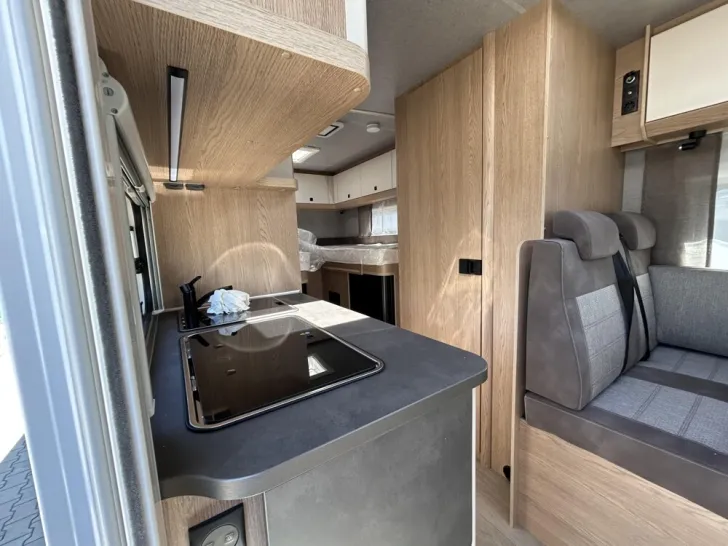 Fahrzeugbild Hobby OnTour T 710 GE #8