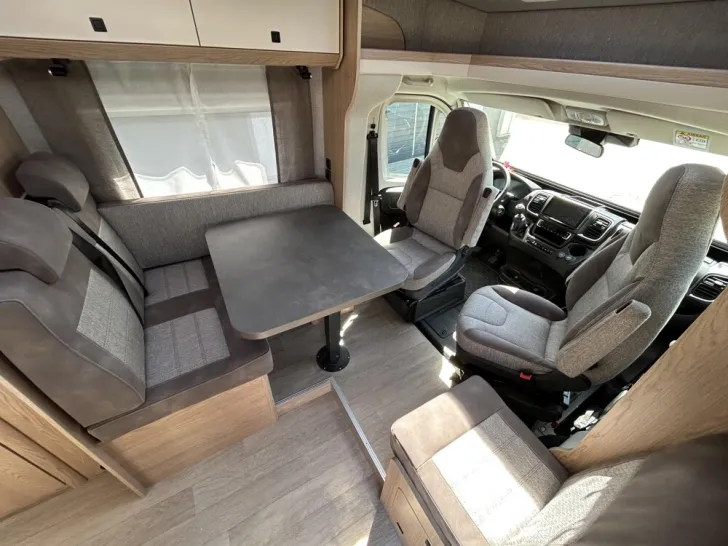 Fahrzeugbild Hobby OnTour T 710 GE #16