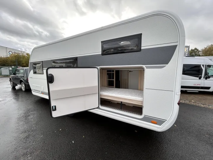 Fahrzeugbild Hobby De Luxe 545 KMF #21