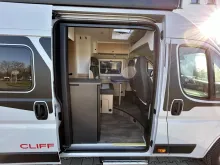 Fahrzeugbild Sunlight Camper Van Cliff 640 Adventure Edition #6