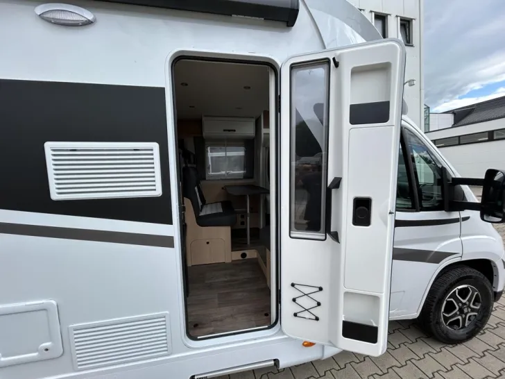 Fahrzeugbild Sunlight T 67S Adventure Edition #6