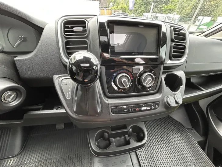 Fahrzeugbild Knaus L!VE TI PLATINUM SELECTION 650 MEG #21
