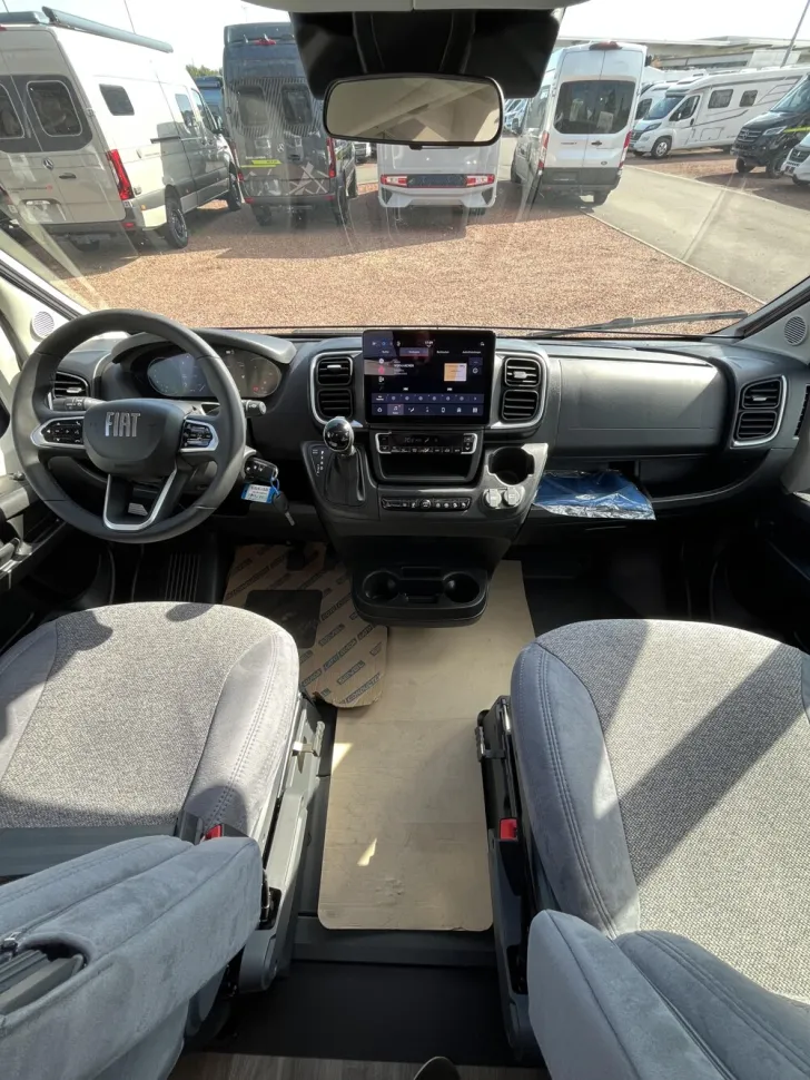 Fahrzeugbild Carado T 328 #15